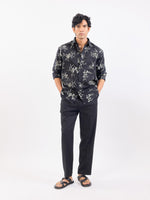 Load image into Gallery viewer, Night Jasmine - Linen Shirt
