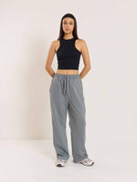 Load image into Gallery viewer, Loose Fit Grey Sweatpants
